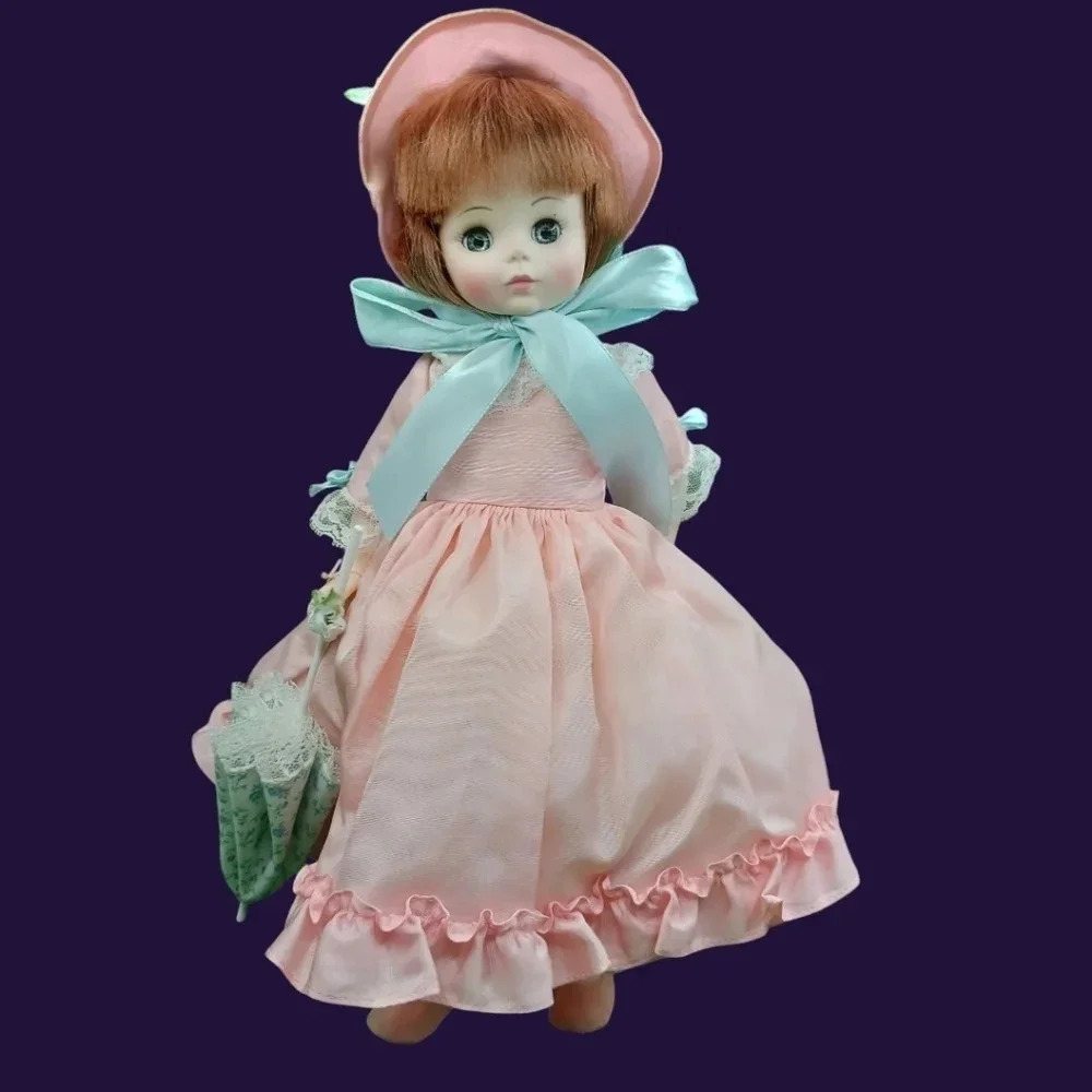 Madame Alexander vintage Lucinda doll 1971
